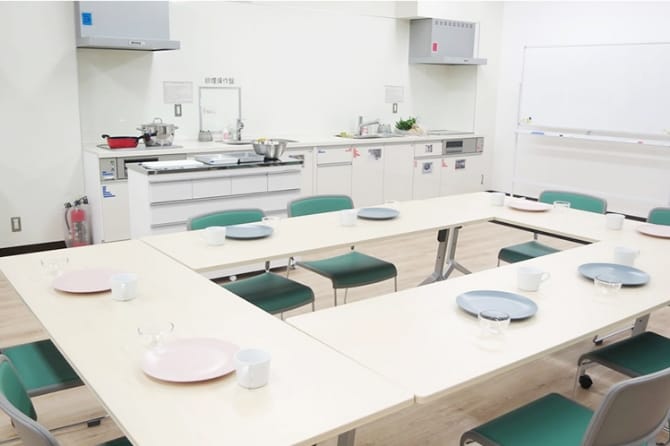 キッチン会議室