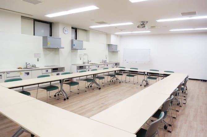 キッチン会議室