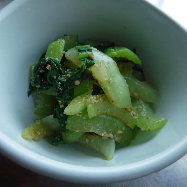 チンゲン菜のごま和え